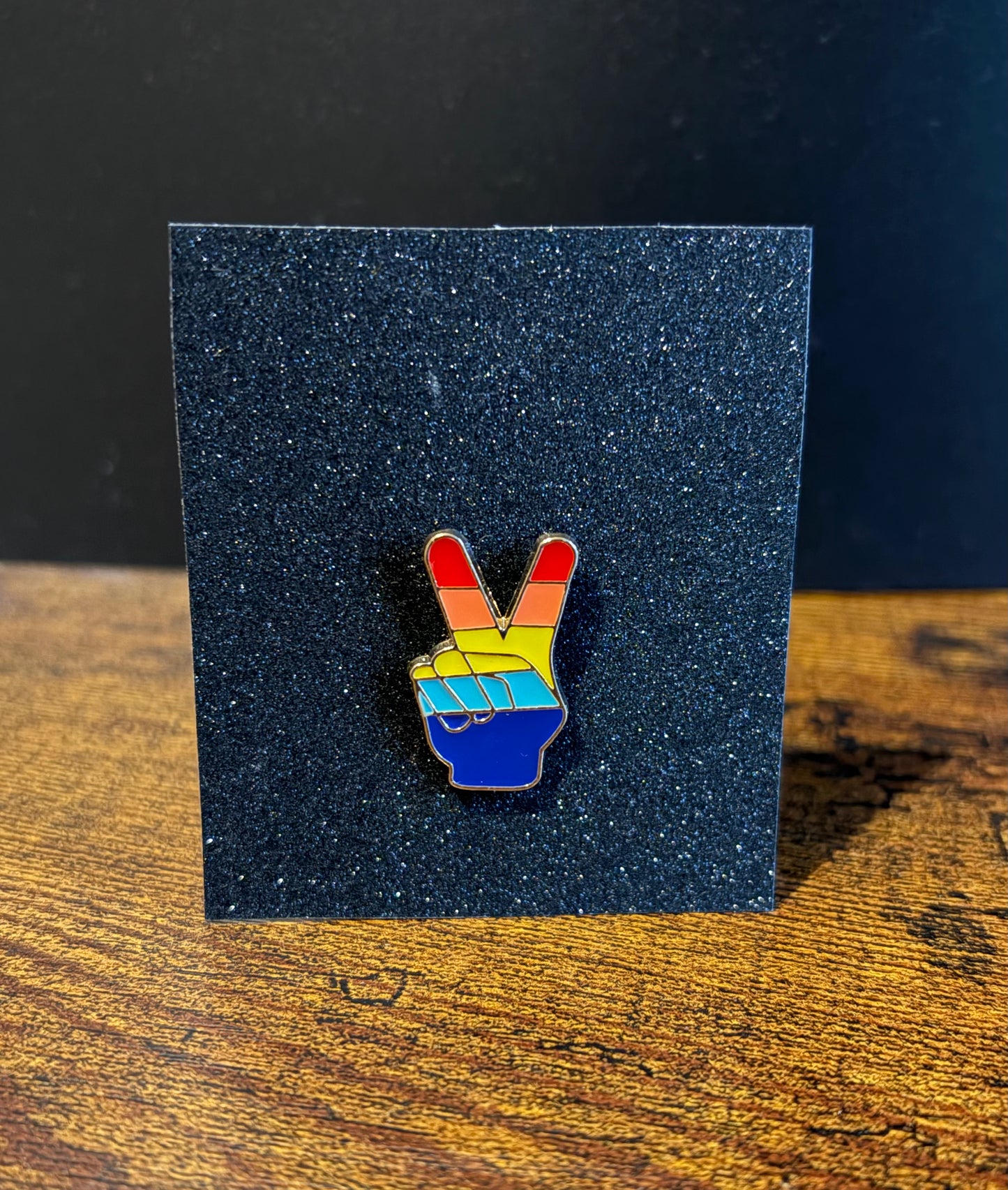 PRIDE PEACE PIN BADGE