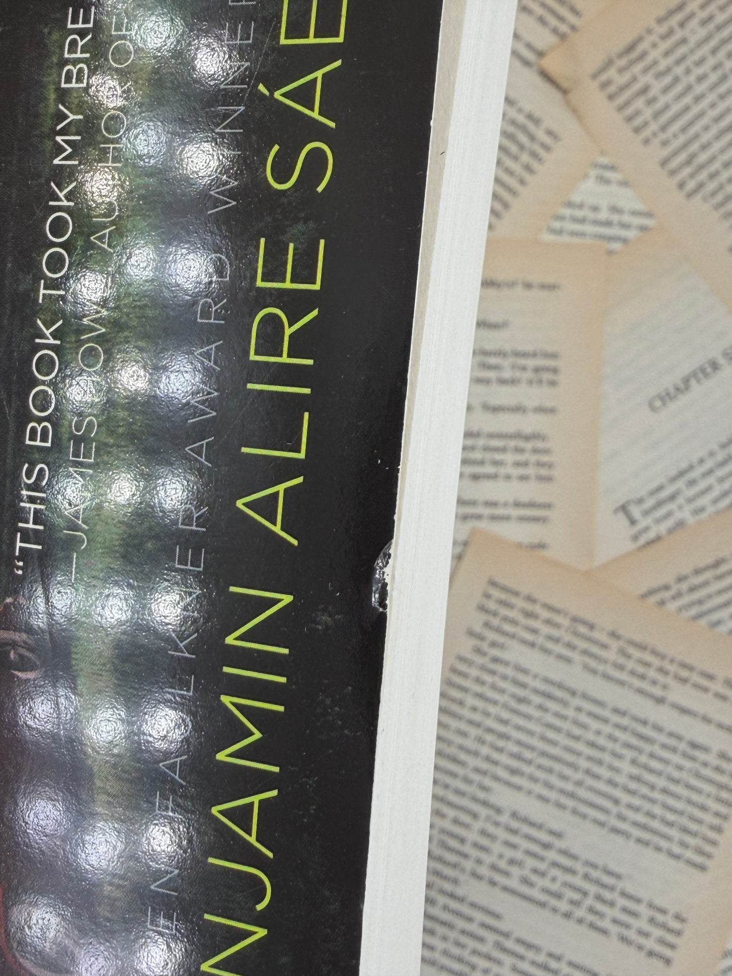 ARISTOTLE AND DANTE DISCOVER THE SECRETS OF THE UNIVERSE - BENJAMIN ALIRE SAENZ