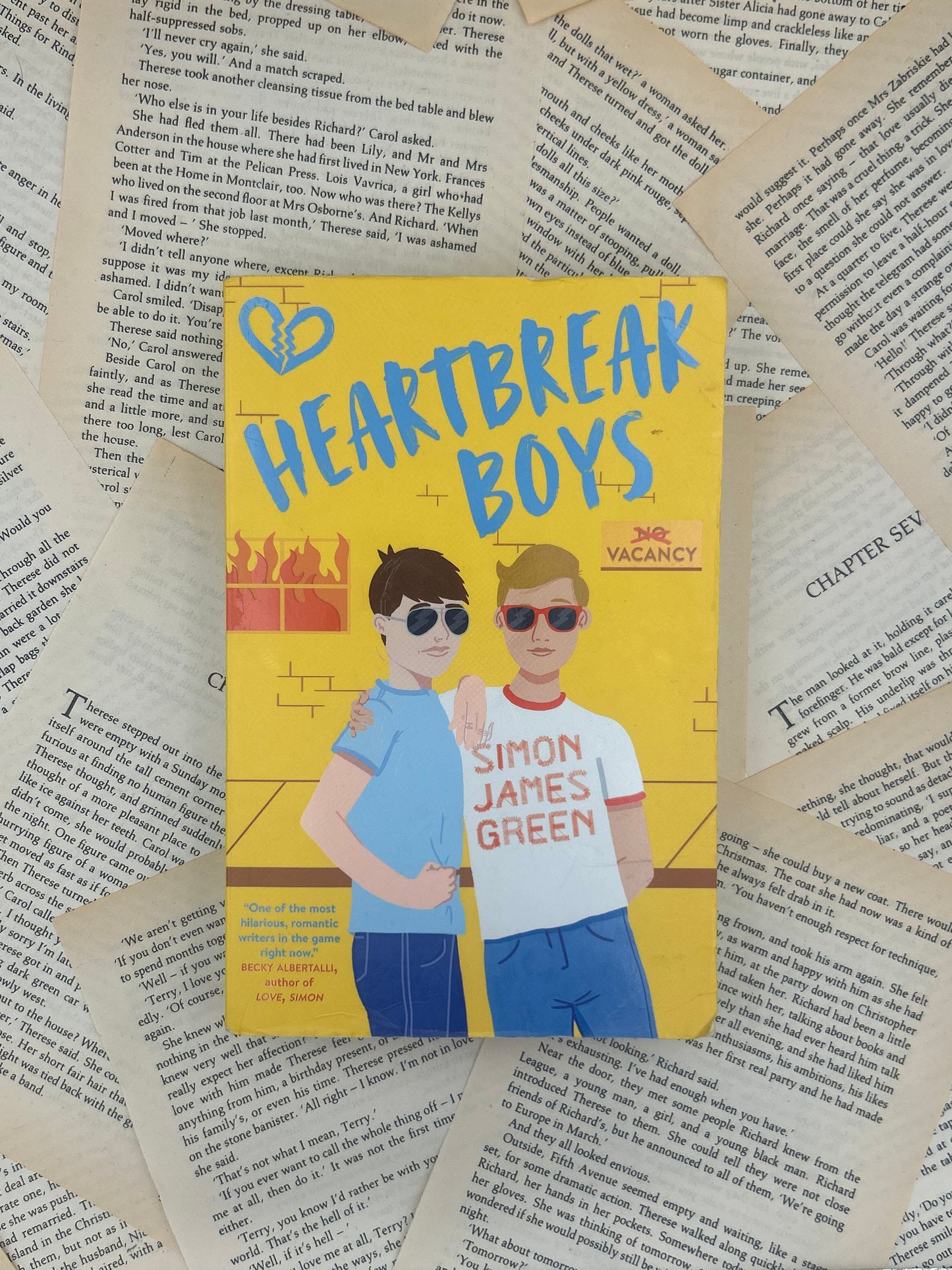 HEARTBREAK BOYS - SIMON JAMES GREEN