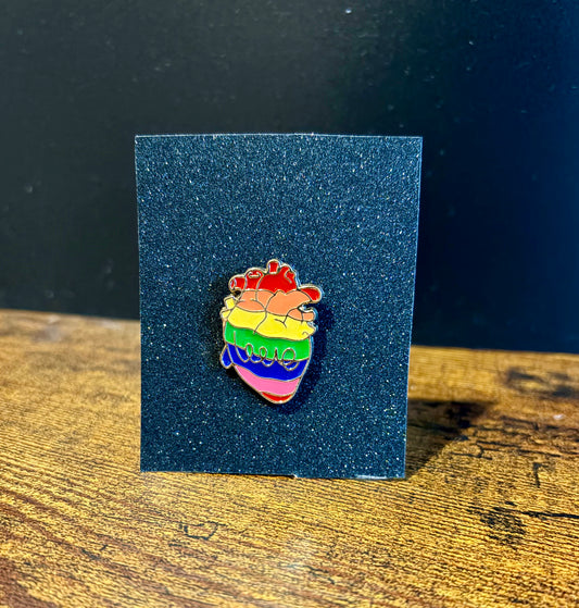 HEART PRIDE PIN BADGE
